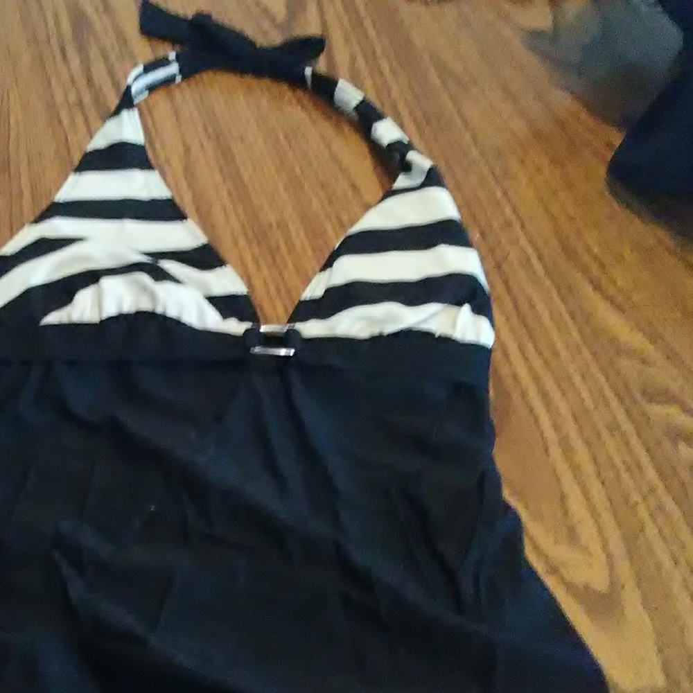 Bathing suit top